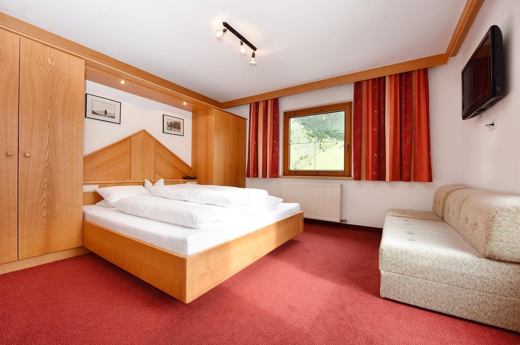 Apartment Zimalis - Urlaub Mit Mehrwert - Silvretta Card Premium Inklusive Galtuer